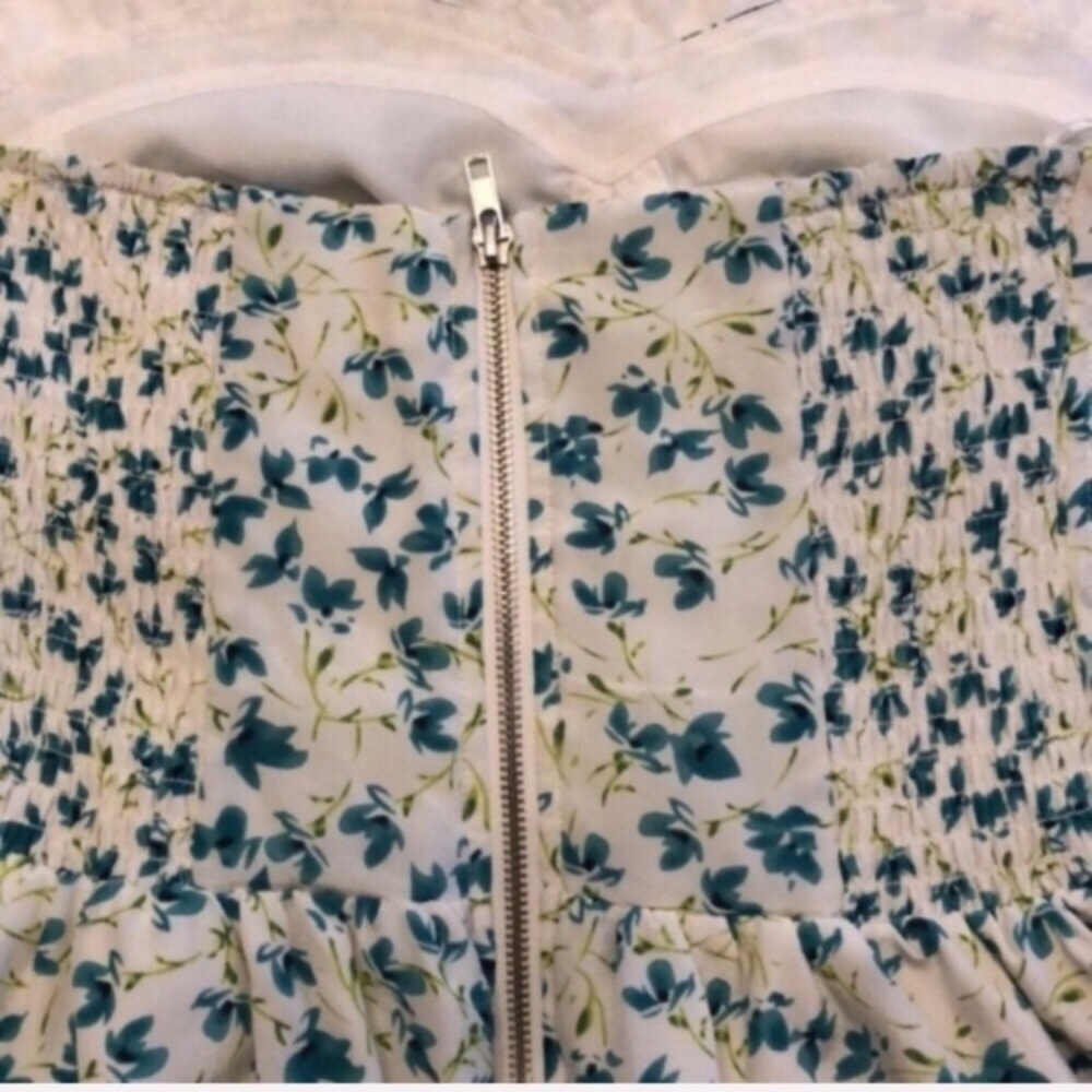 🪡RIELEY🪡FLORAL BUSTIER SILK ROMPER🪡 - Picture 7 of 9